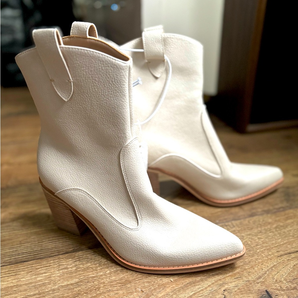 Altar’d State Cowgirl Boots Women’s Size 8 NEW WITH TAGS